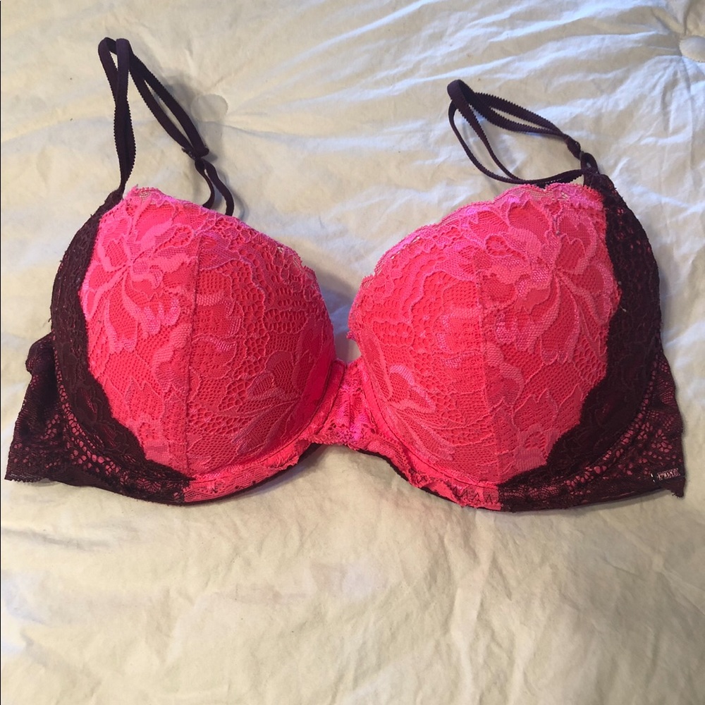 VS Pink push up bra